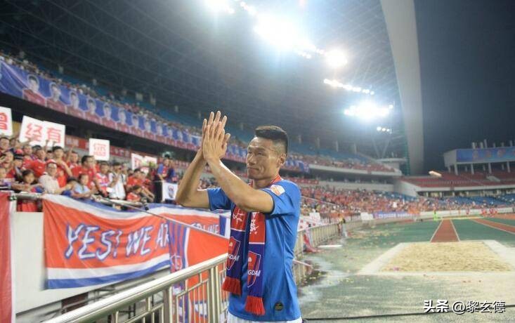 生涯20年辗转九队,39岁落叶归根,铁血硬汉要为大连再添职业队