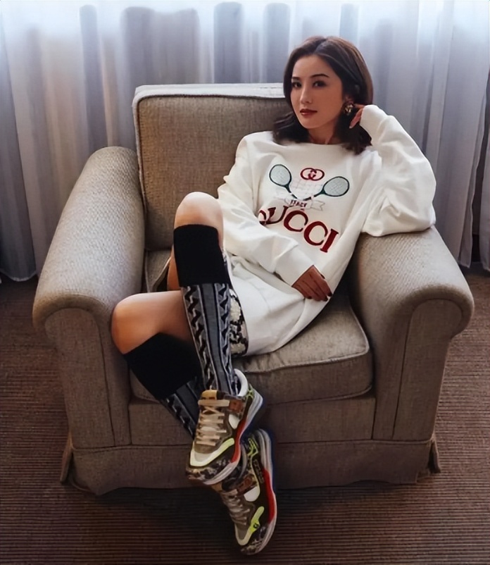 twins涓庤档妯卞瓙,twins涓嬩竴绔欏ぉ鍚庤档妯卞瓙娌堟湀