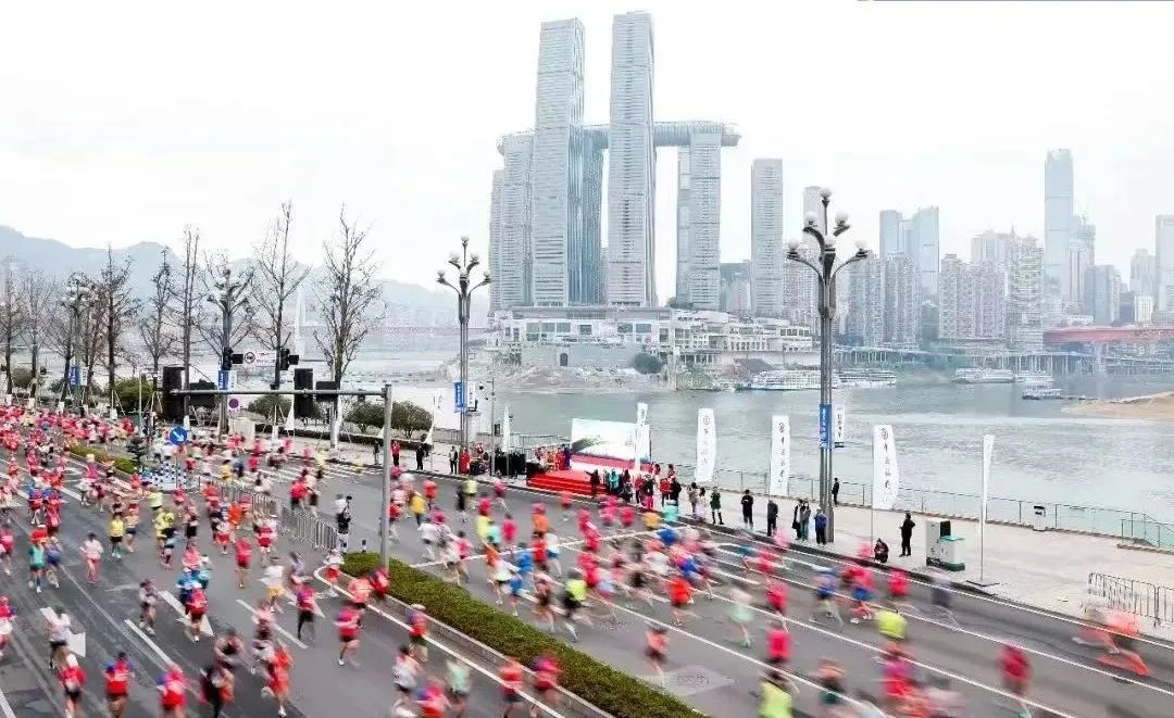极致大城的重庆生活样本，又更加丰满了