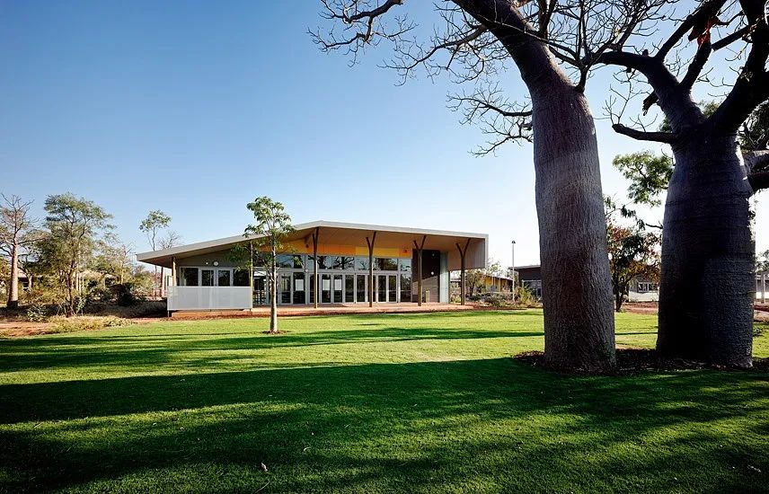 人性化监狱设计感,乌托邦牢房