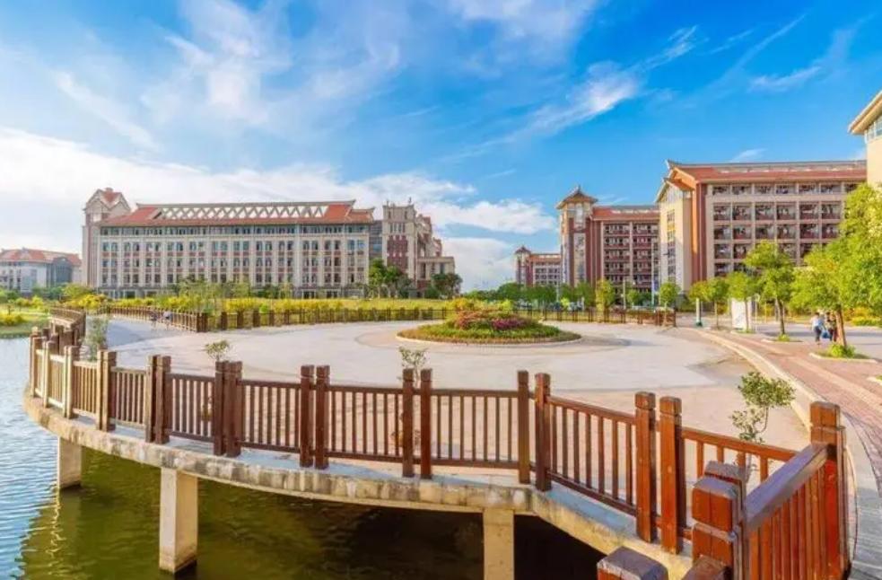 广西处境最尴尬的大学,广西高校存在问题