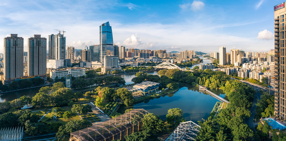 2023中国30个二线城市排名,大连一线城市排名