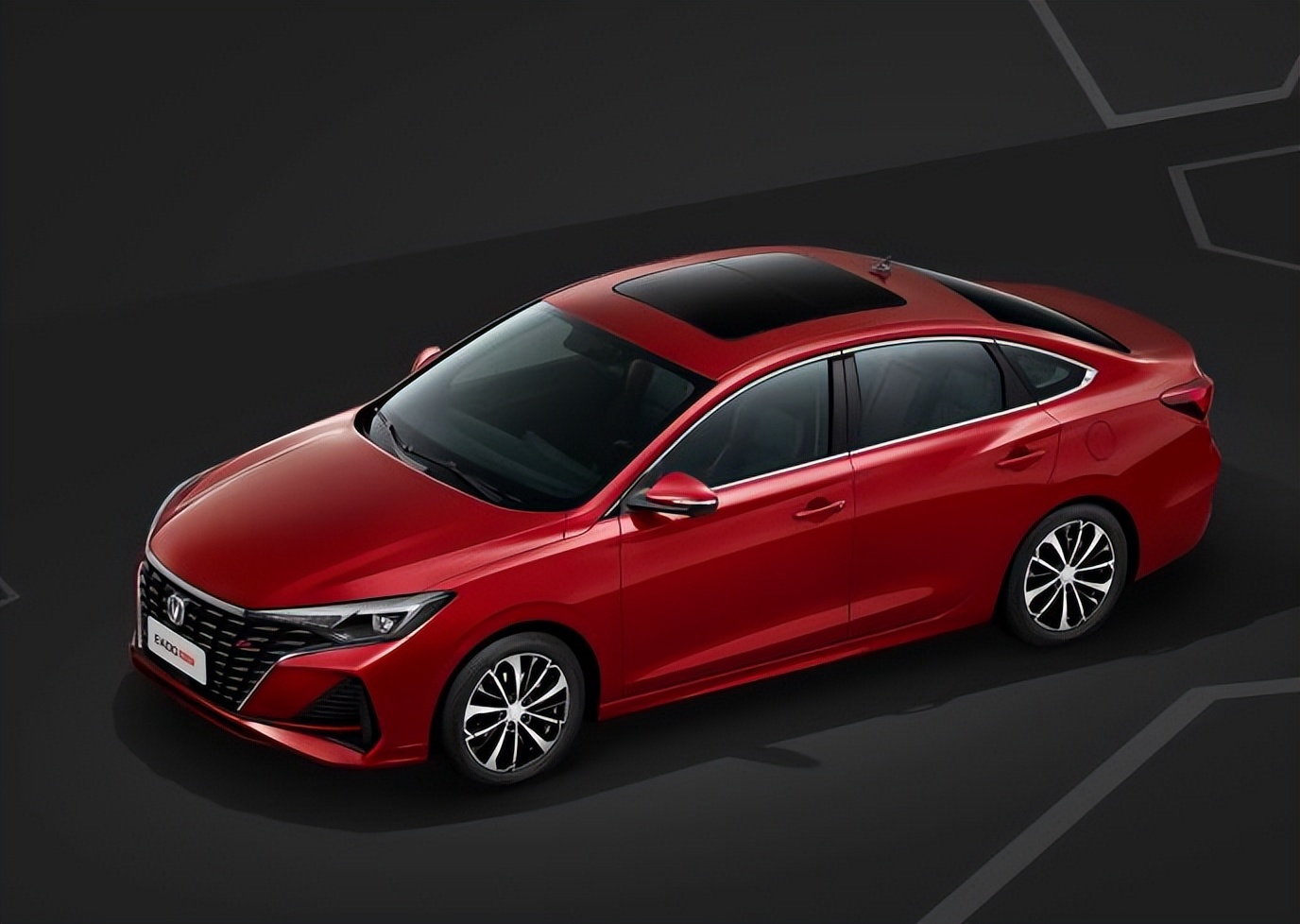 高颜值、大空间，1.4T落地还不到10万元，家用轿车选它错不了