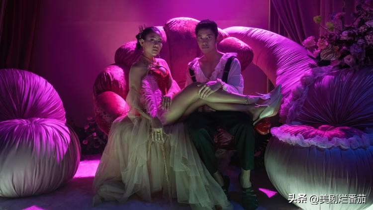 情人节想要和爱人一起浪漫追剧吗？Netflix情人节6部片单推荐！