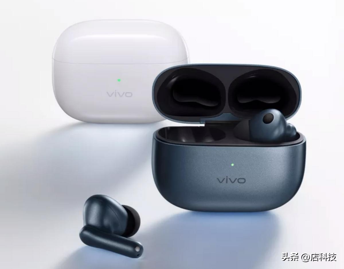 充电宝电脑手机三合一推荐,数码产品耳机充电宝