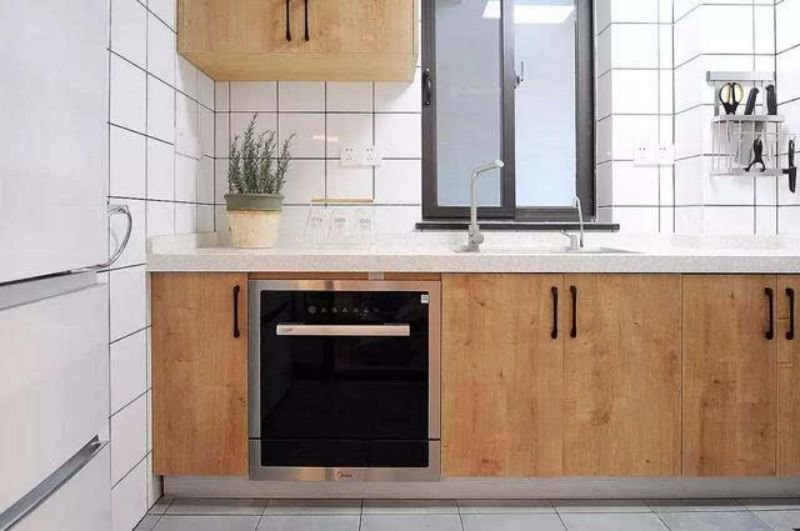 客厅整墙铁皮柜,80平米背景墙电视柜一体的效果图