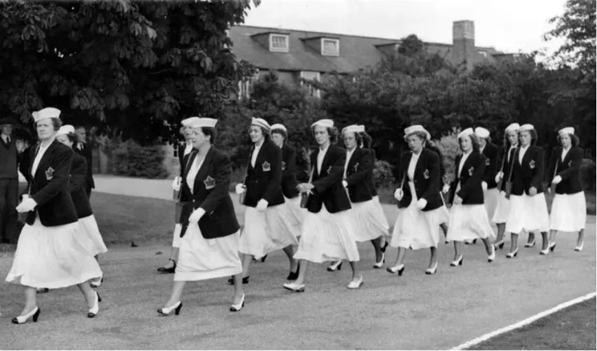 从一件衣服开始的变化,从一件温暖的毛衣开始