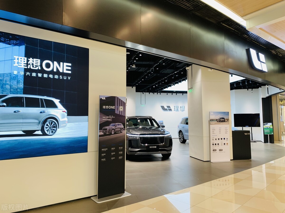 为什么4s店宁愿不要利息也要分期,4s店买车说没有利息