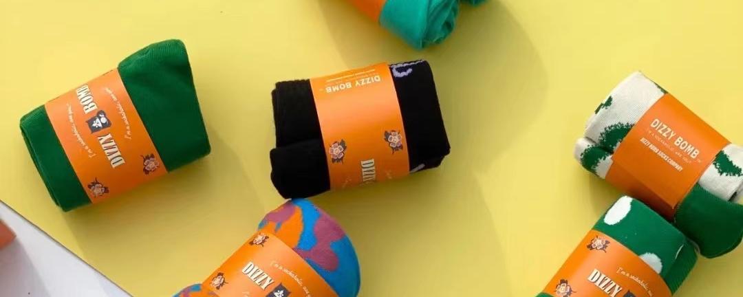 袜子一穿就起球是假的吗,袜子都起球了怎么办