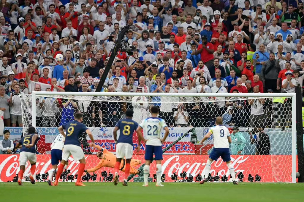 c罗哭泣离场完整视频音乐,c罗哭泣离场原版