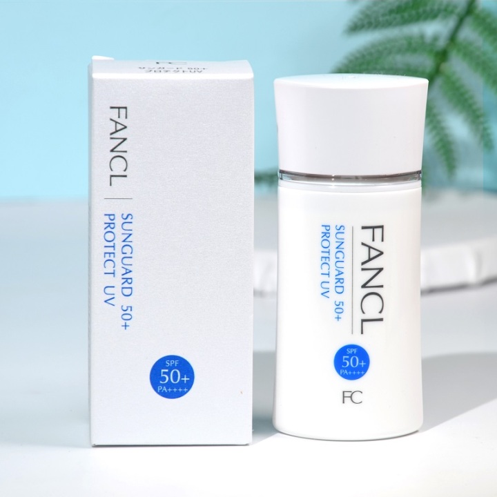 物理防晒霜怎么卸,防晒霜和物理防晒