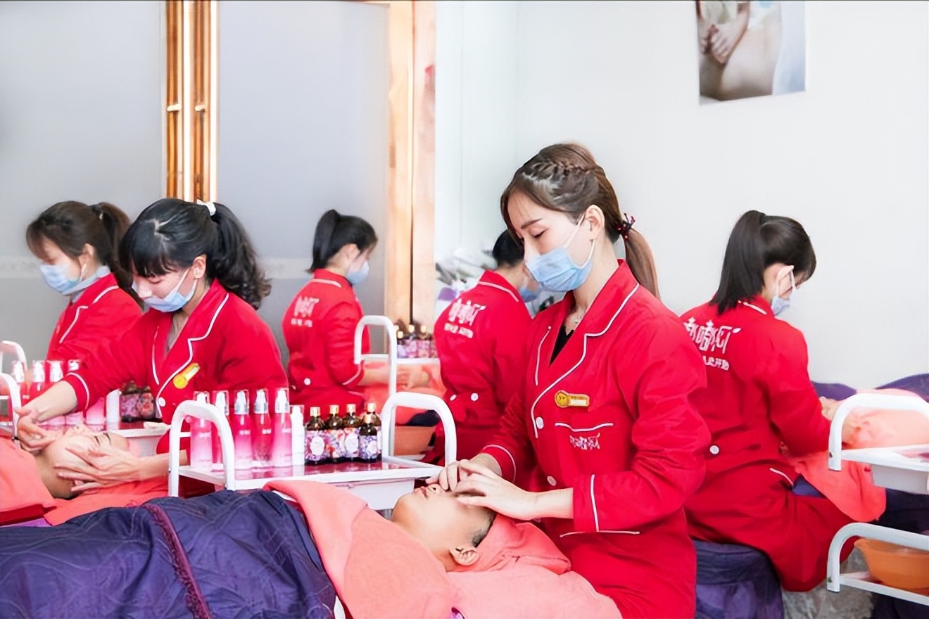 嘟嘟瓜在美容行业口碑怎样,嘟嘟瓜智慧美校