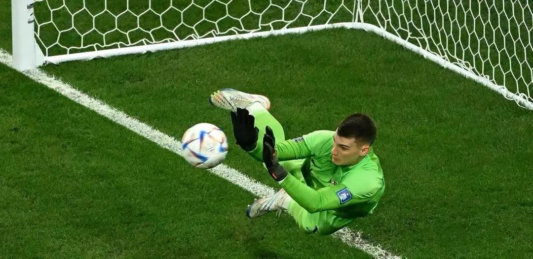 守门员真不容易啊,这届世界杯门将出色表现