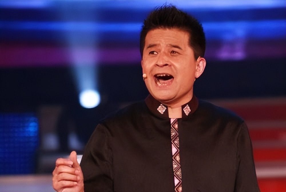 从央视名嘴到无名大爷,从无名到高朋满座郭德纲