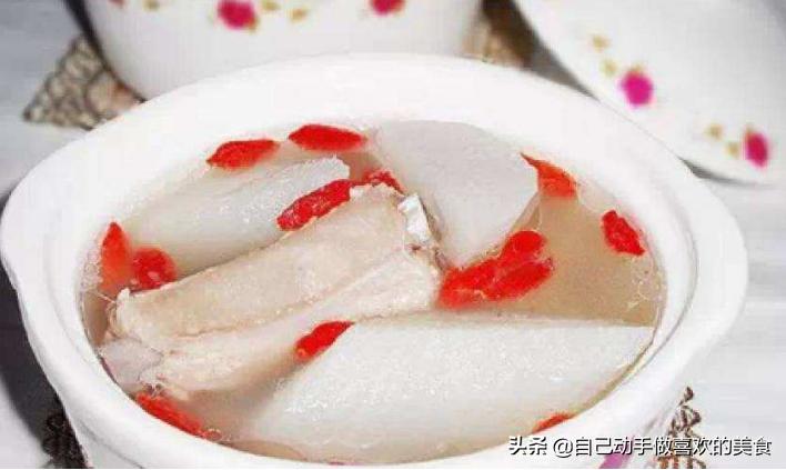 软糯的淮山排骨汤,超级美味营养的山药排骨汤的做法