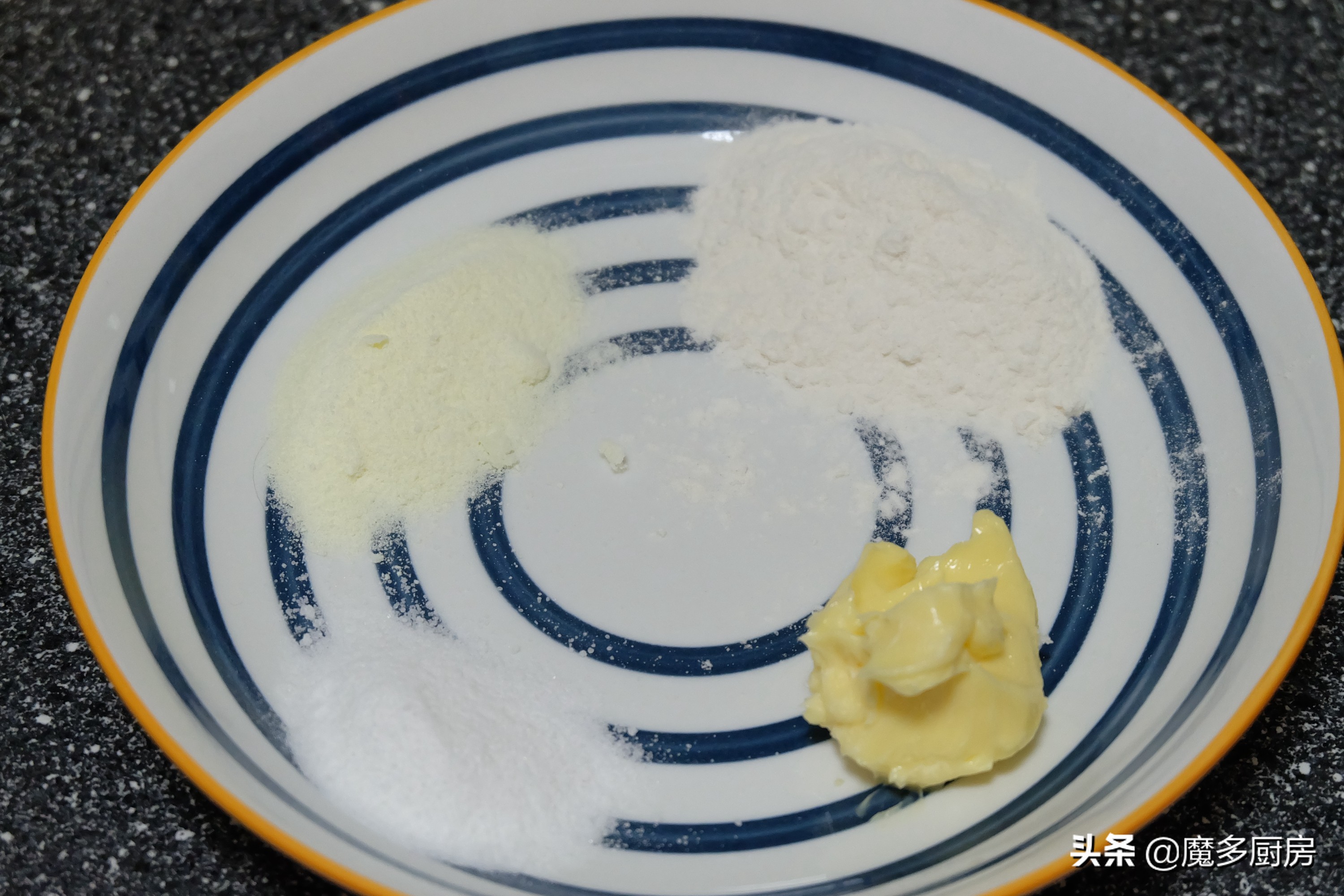 家常面包怎么做松软好吃,在家怎样做面包又松又软视频教程