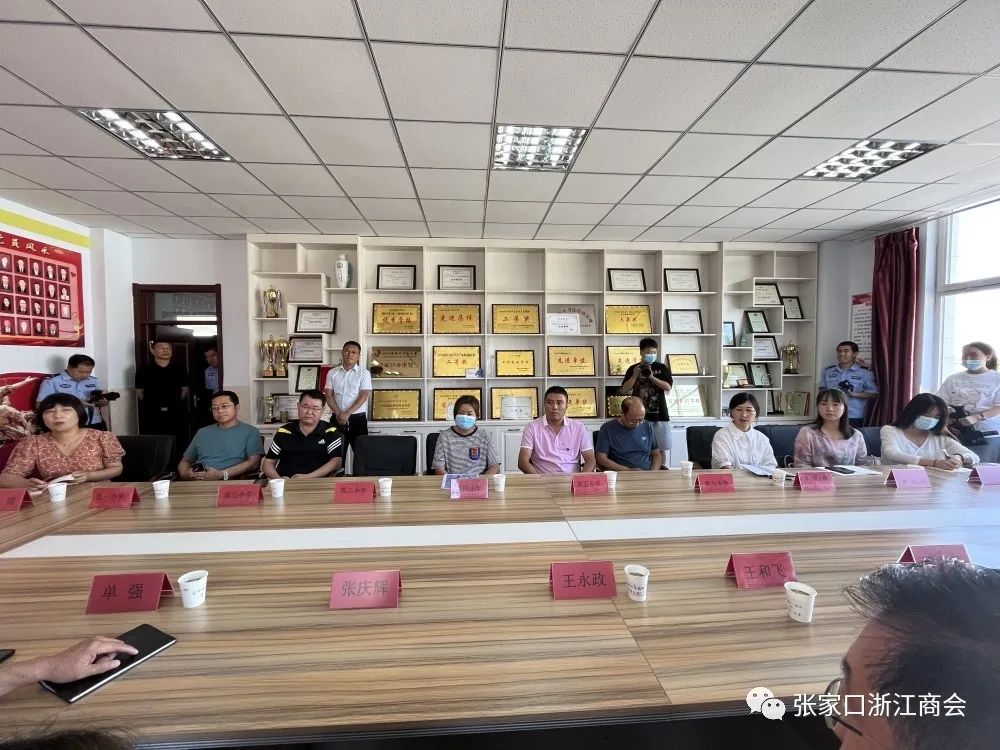 防控大队一盔一带安全守护行动,一盔一带安全守护行动亳州