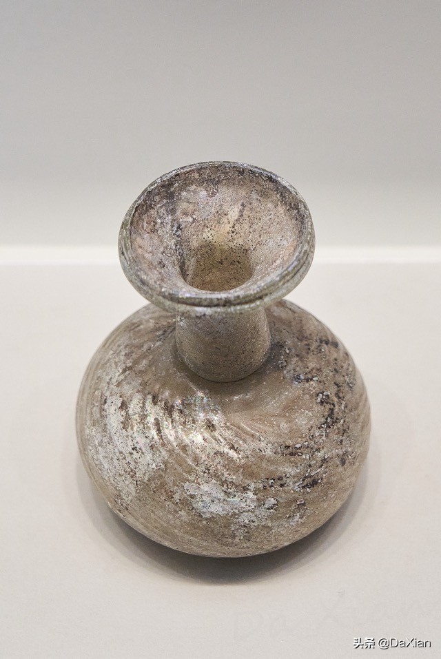 异彩纷呈：古代东西文明交流中的玻璃艺术之三（4）