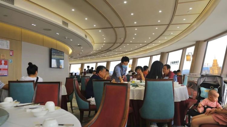 国贸旋转餐厅历史,深圳国贸旋转餐厅有什么特色