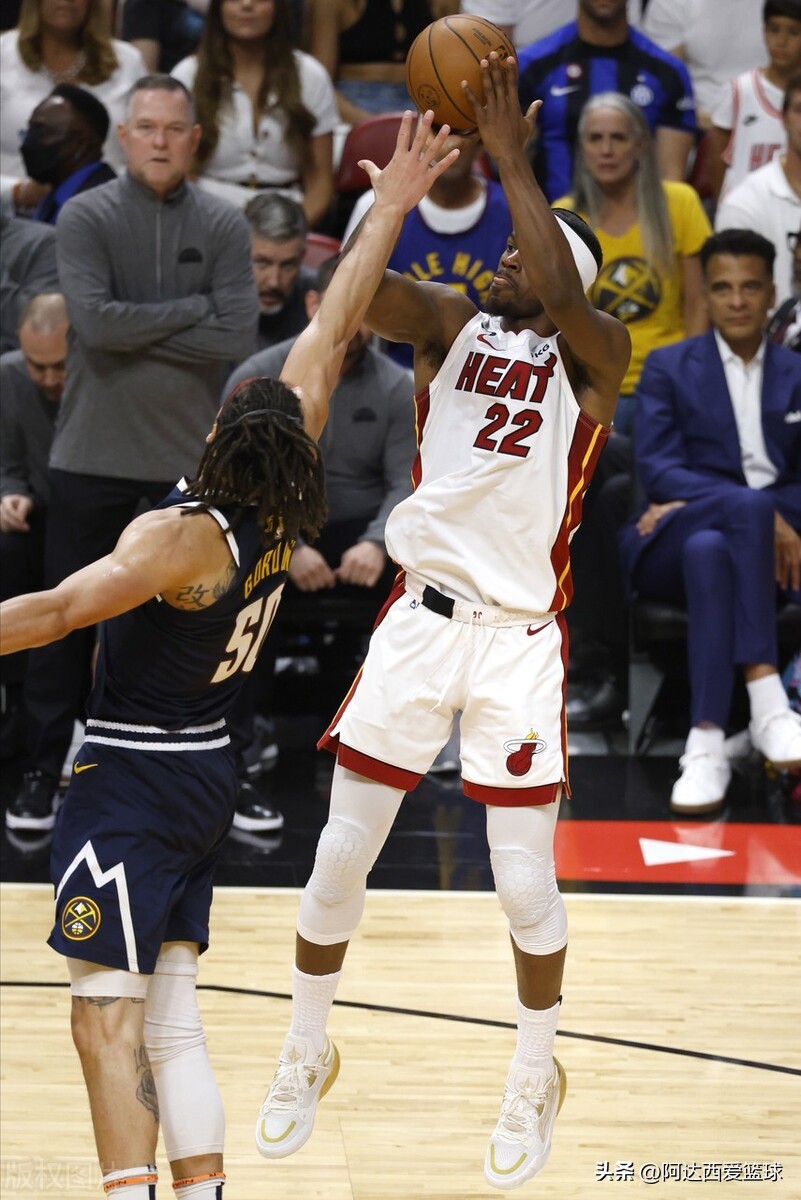 乔丹和詹姆斯打篮球,如果没有乔丹nba会发生什么