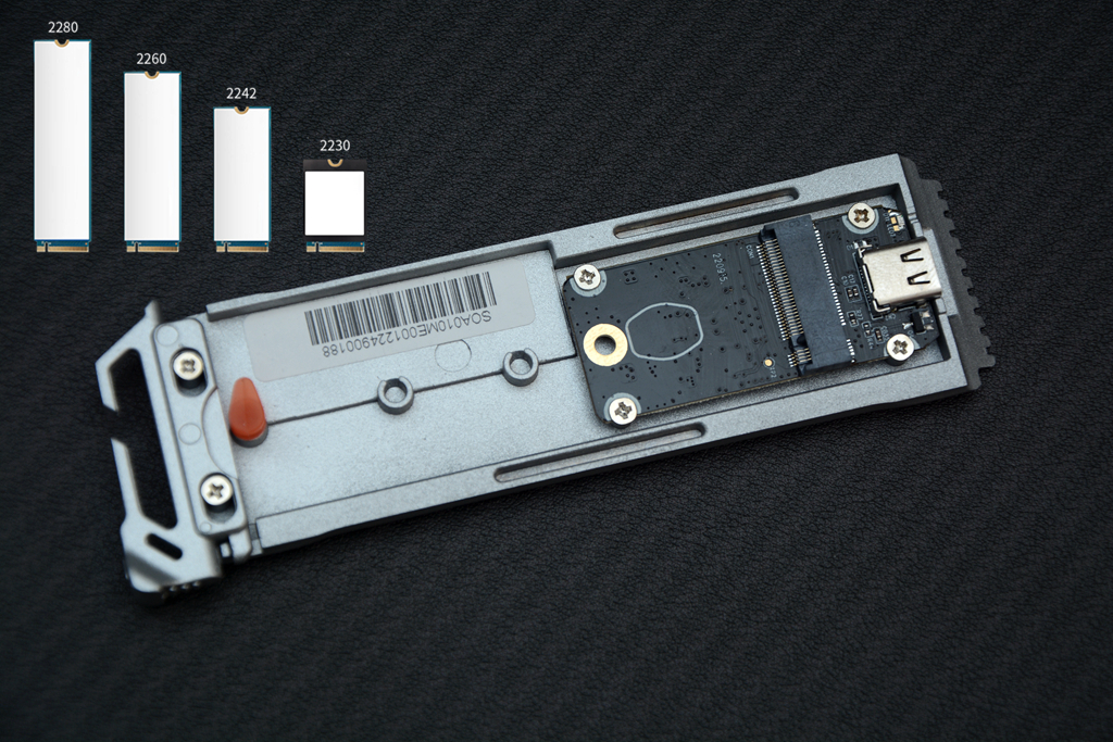 颜值与速度并存，免工具安装，酷冷至尊神钥AirM.2NVME硬盘盒开箱