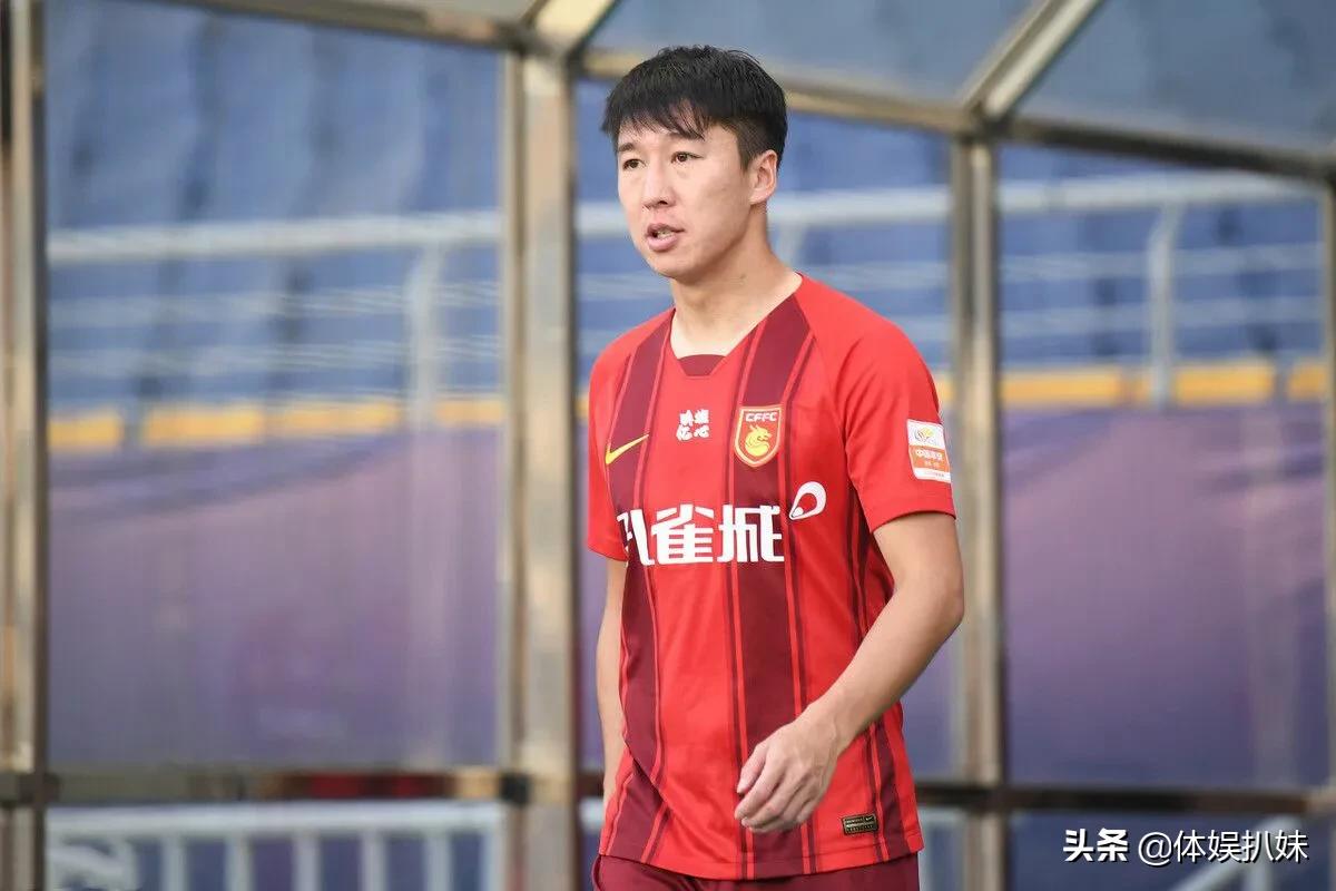 中国球员的转会费排名,中国足球转会费前十名