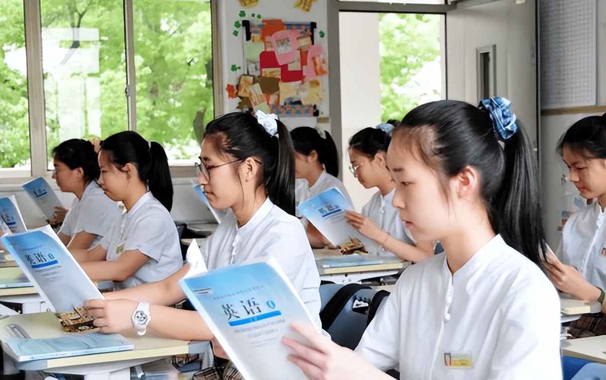 上不了高中不读技校还有机会吗,为什么读烂高中也不读技校