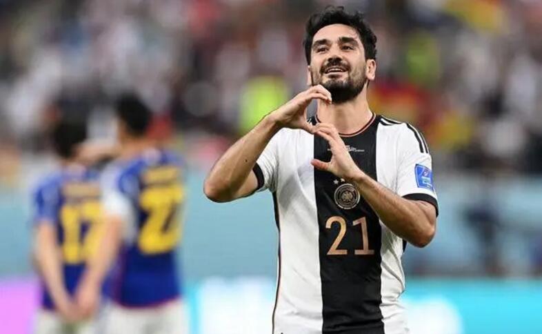 世界杯日本队2-1逆转德国,日本队2-1逆转击败德国世界杯