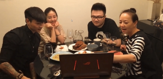 帝师：“最强风水师”，直播间扇员工耳光，连王思聪都看他直播？