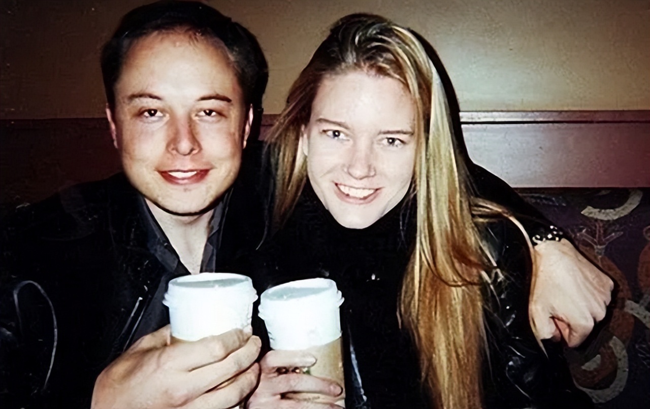 马斯克人生经历图片,马斯克的最新情感状况