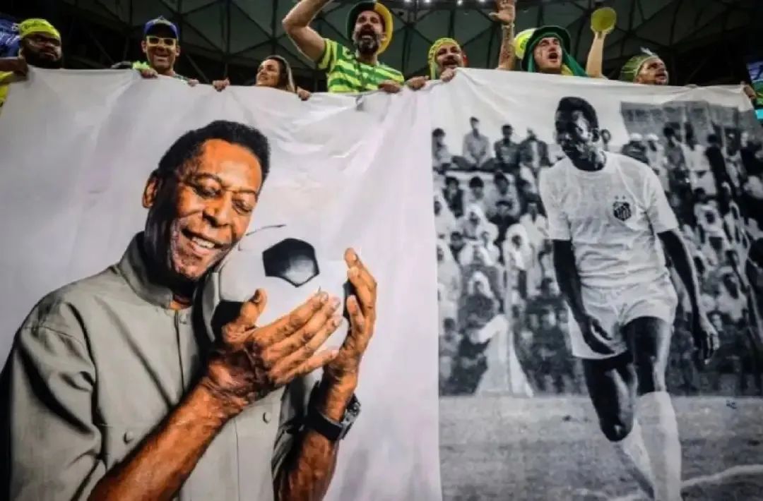 82岁球王贝利已进入临终关怀阶段,球王贝利坎坷的传奇成名之路