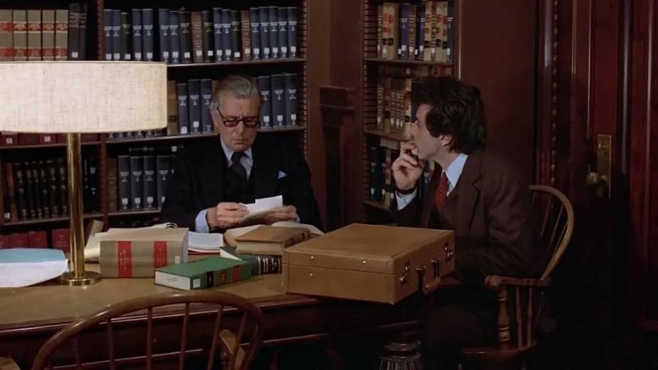 《伸张正义》讲述了在道德与法律冲突下，个人应该如何做出选择？