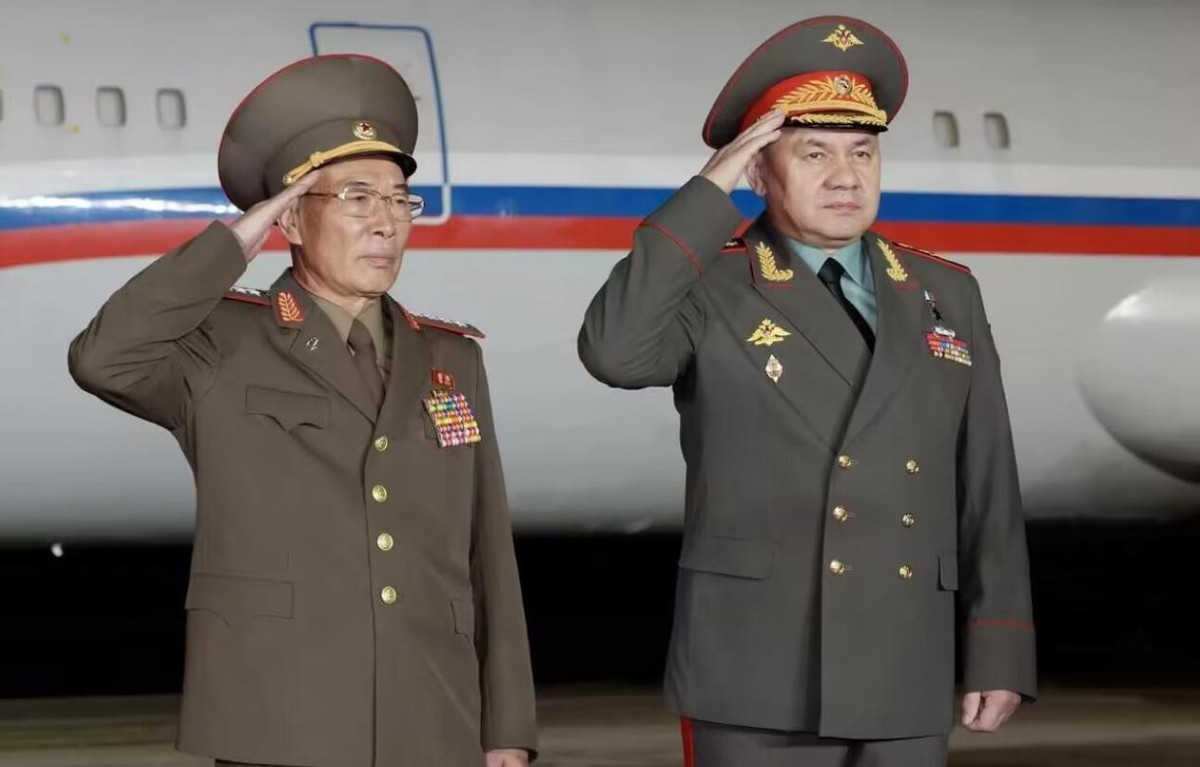 俄专机朝鲜,平壤机场飞俄罗斯