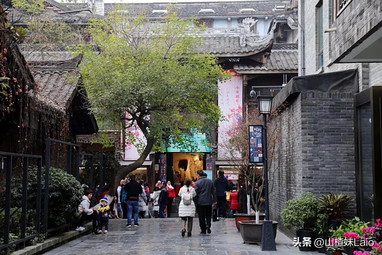 我在宽窄巷，听阿伯讲成都美食故事