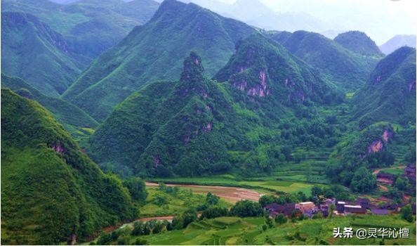 楼上千年古寨,漫步幽悠古寨图片