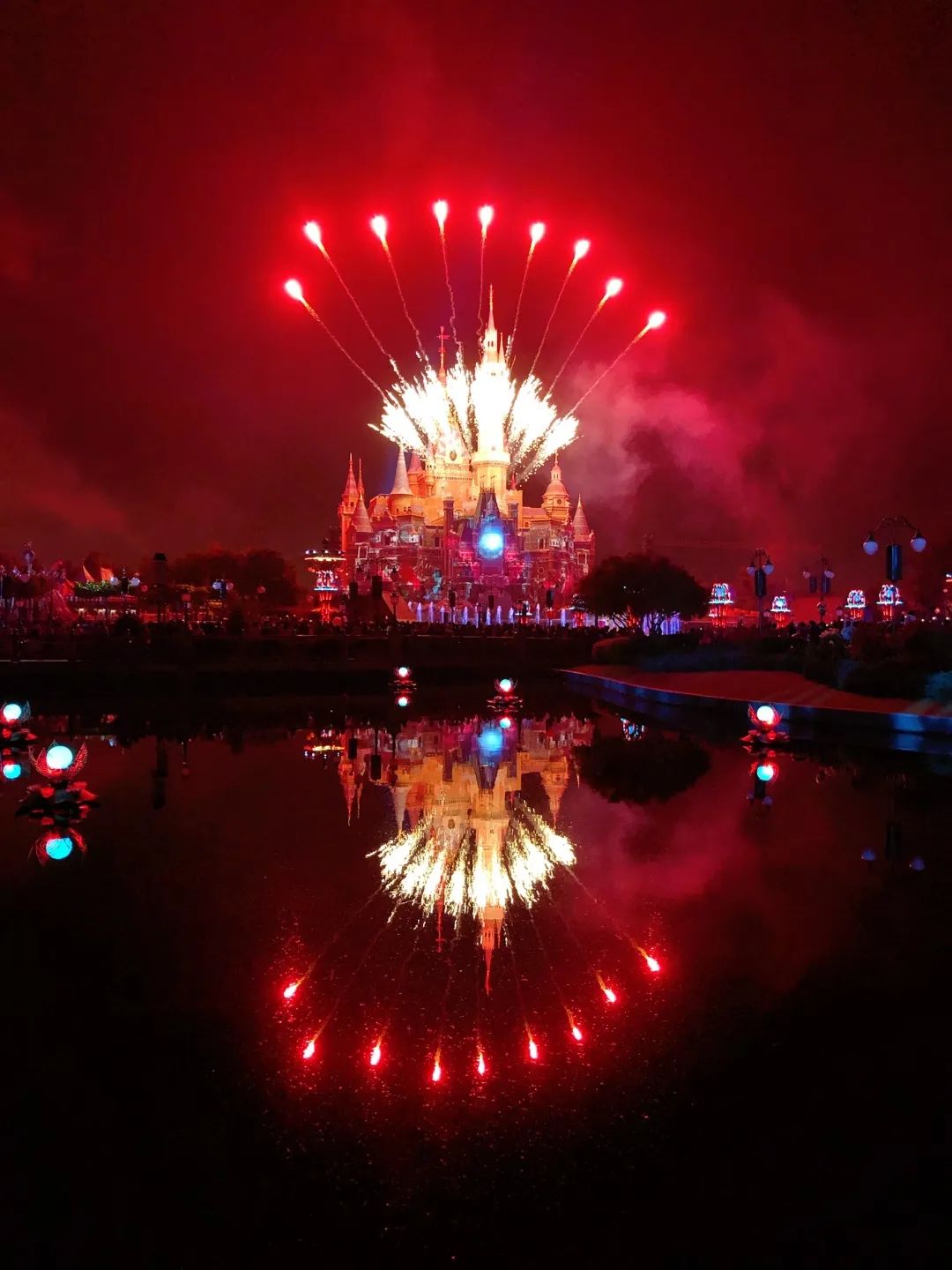 小布摄影团丨魔都夜生活的N种打开方式，快收藏起来→