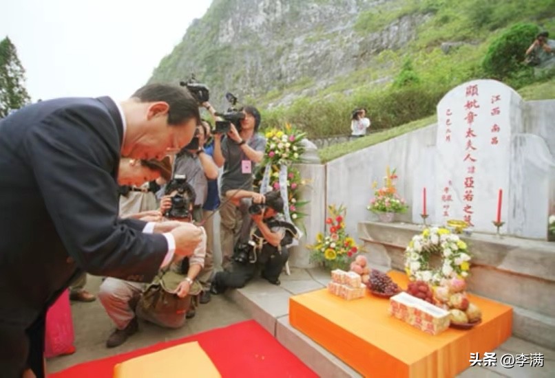 章氏子孙认祖归宗,蒋家门外的孩子认祖归宗