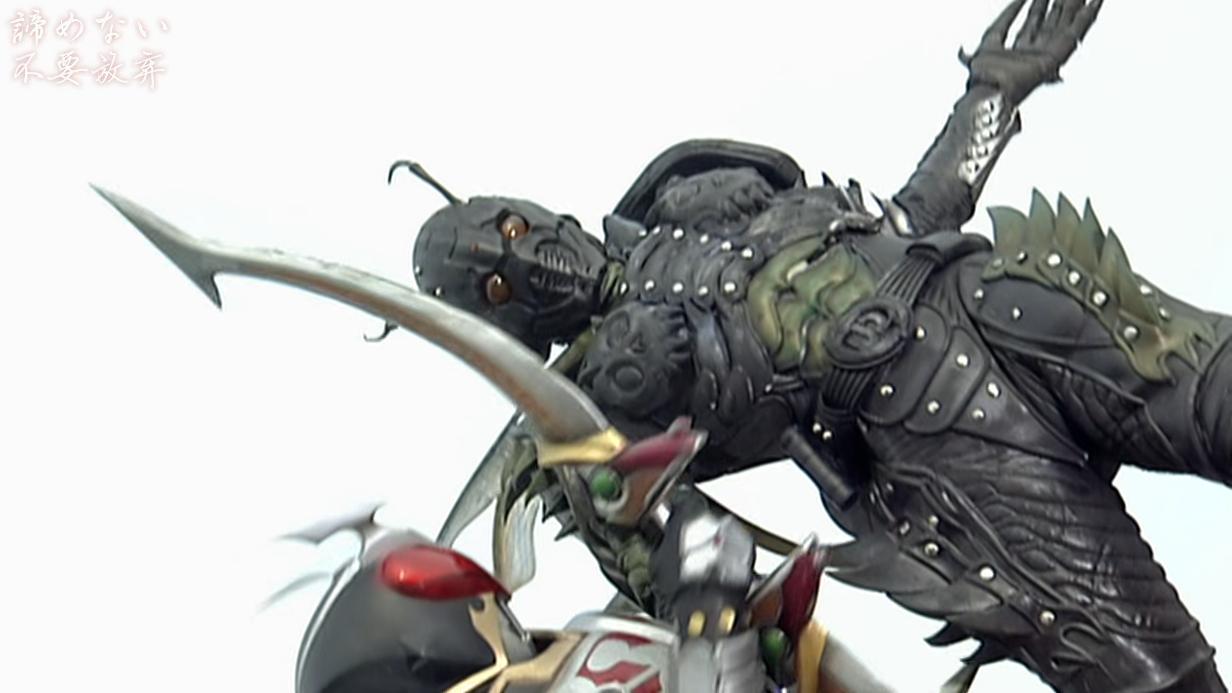 假面骑士剑红心系不死兽实力排名,假面骑士卡利斯狂野形态必杀技