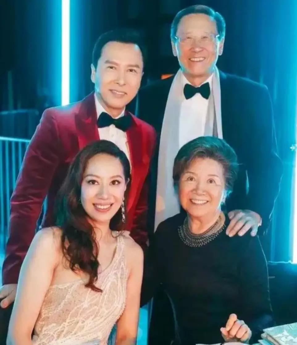 香港富二代买房,香港富二代收租