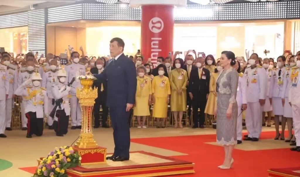 这么抓马?她消失的第8个月,家族变天了?