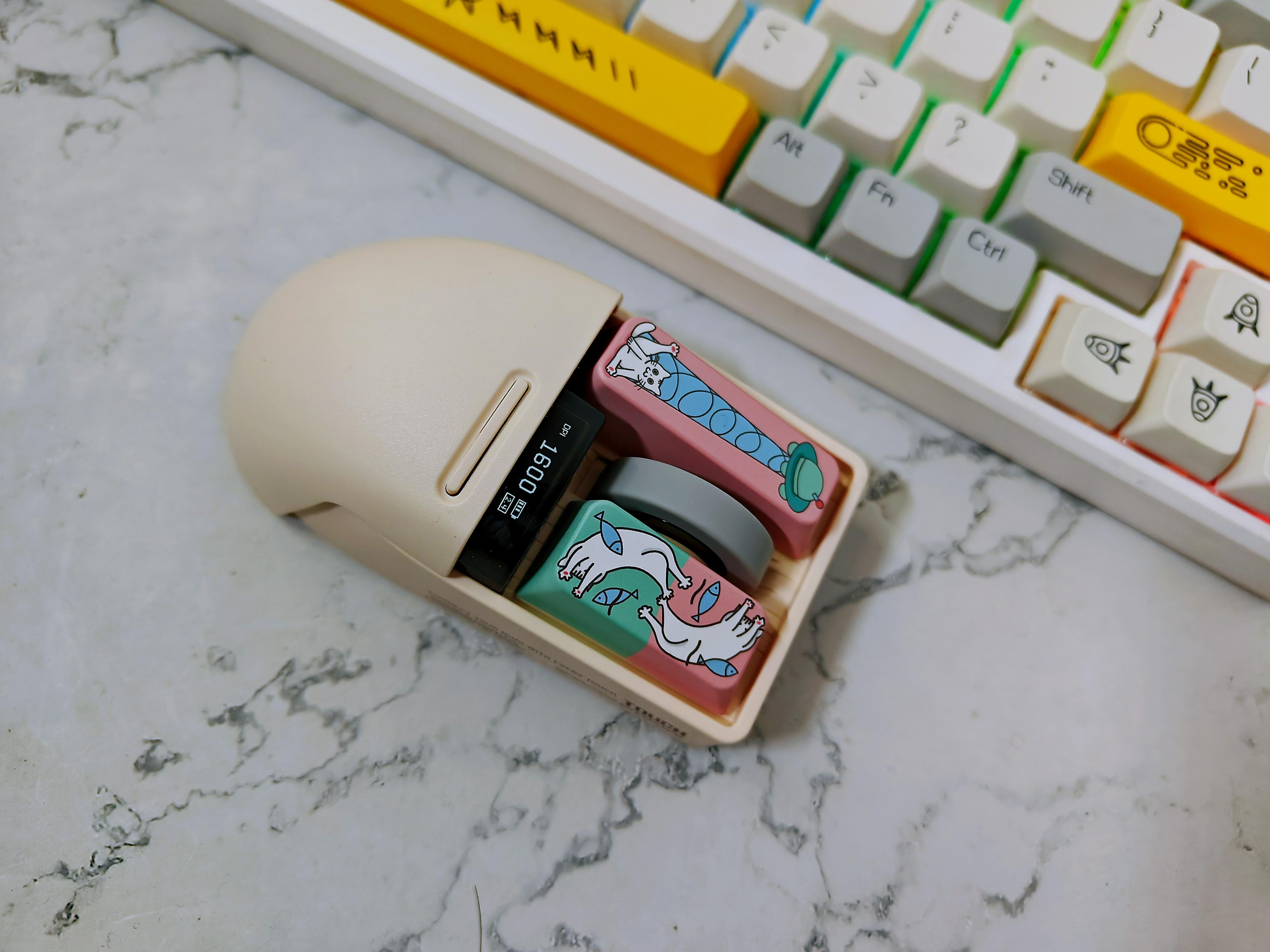 跟洛斐小翘差不多的键盘,洛斐小翘68键