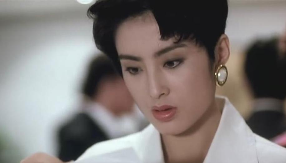 论女星的短发角色，只服这10位港台女神！热巴等人就别硬上弓了