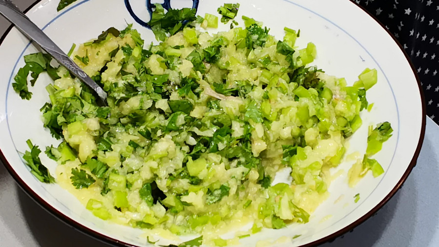 春天遇到此菜要敞开吃,入秋后遇见此菜我从不手软