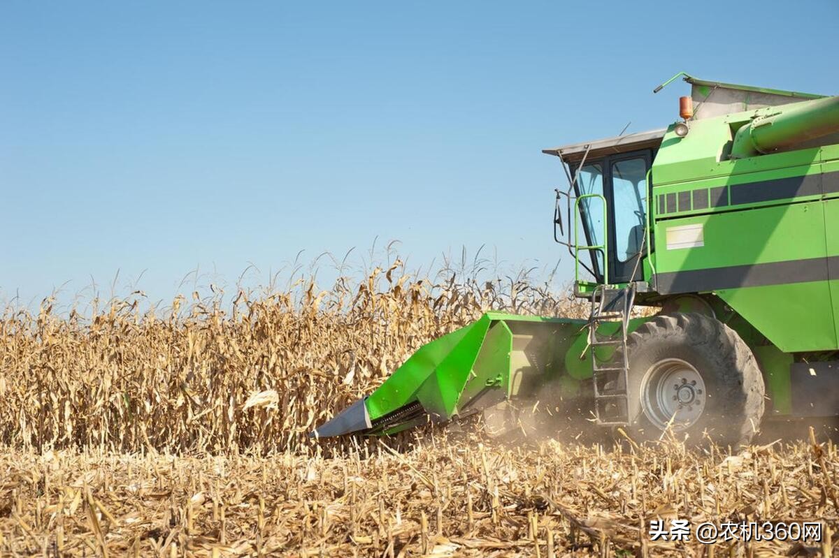 河北英虎玉米收割机多少钱一台,全国玉米收割机销量排行榜
