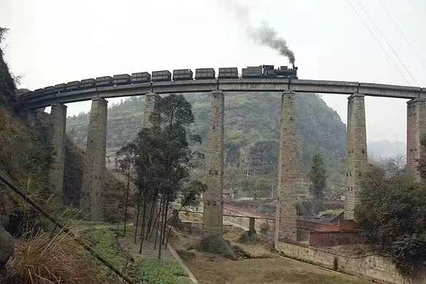 同学情（四）：拉练随记（长途跋涉规律与奥秘）