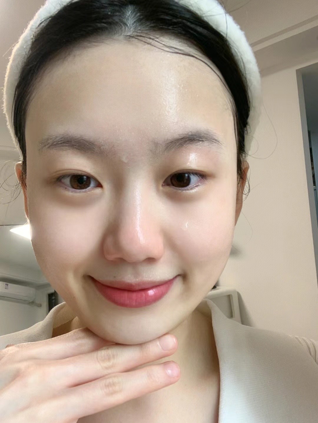 如何祛痘印最有效简单方法,皮肤科推荐淡化痘印收缩毛孔