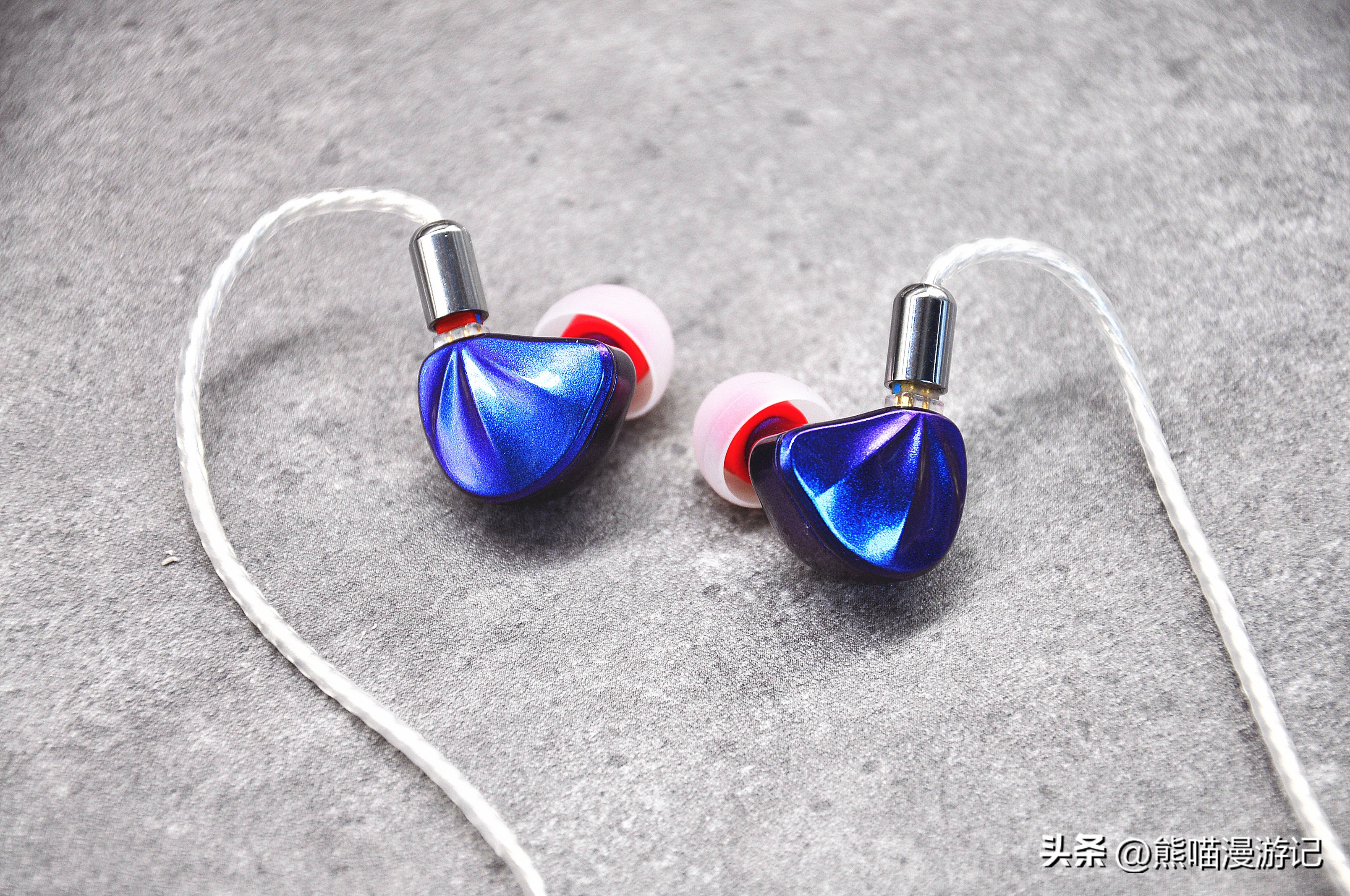 头戴HIFI蓝牙耳机如何选,不入耳蓝牙耳机评测不漏音推荐