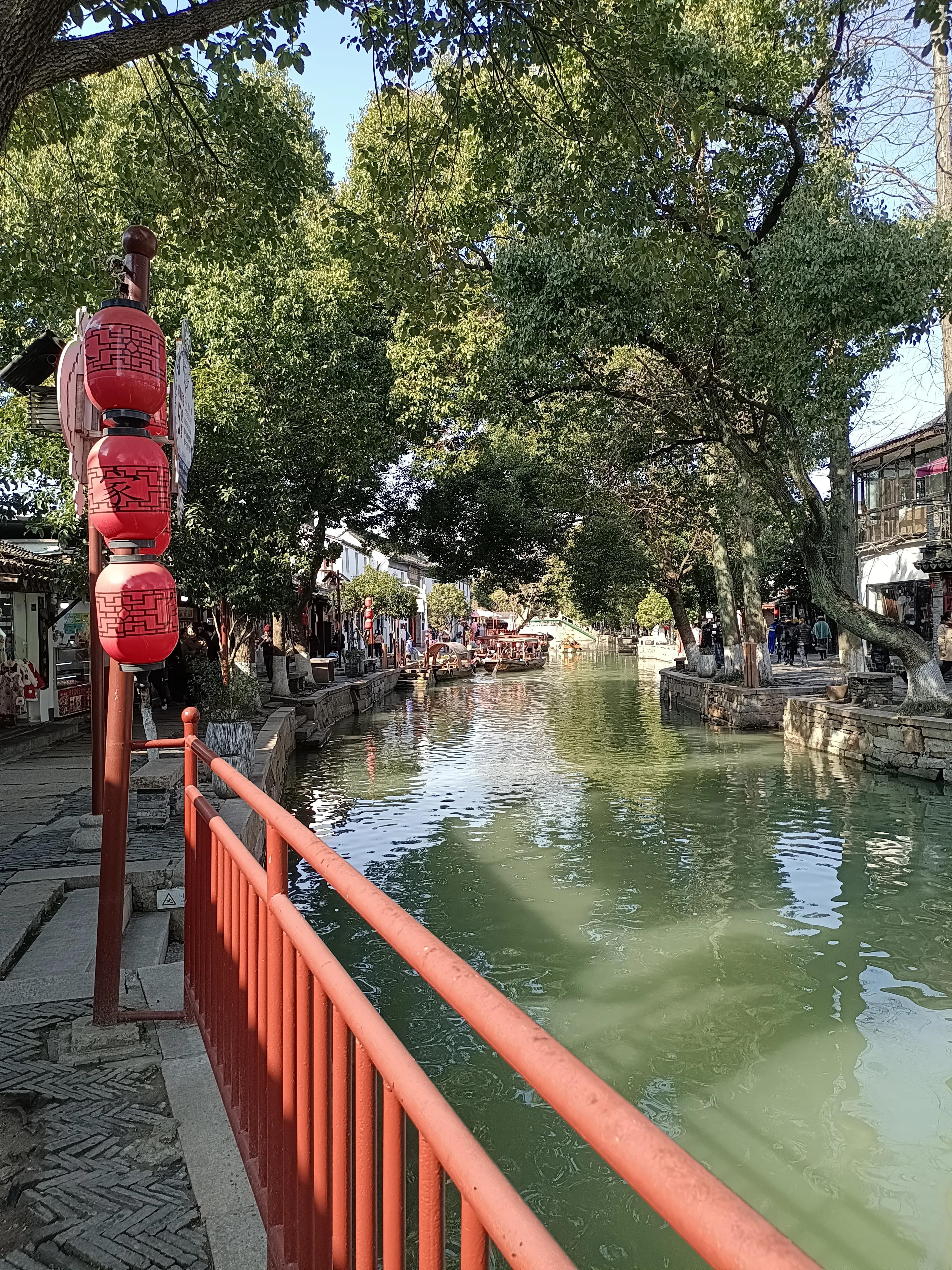 上海朱家角古镇，适合全家来的休闲小镇