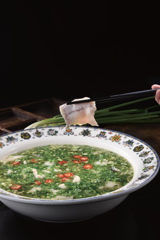 火爆脆肠,葱香乌鱼柳,韭香墨鱼仔,红汤芥香鸭掌,手撕风干兔...常见食材，丰富味型，旺销菜10例~