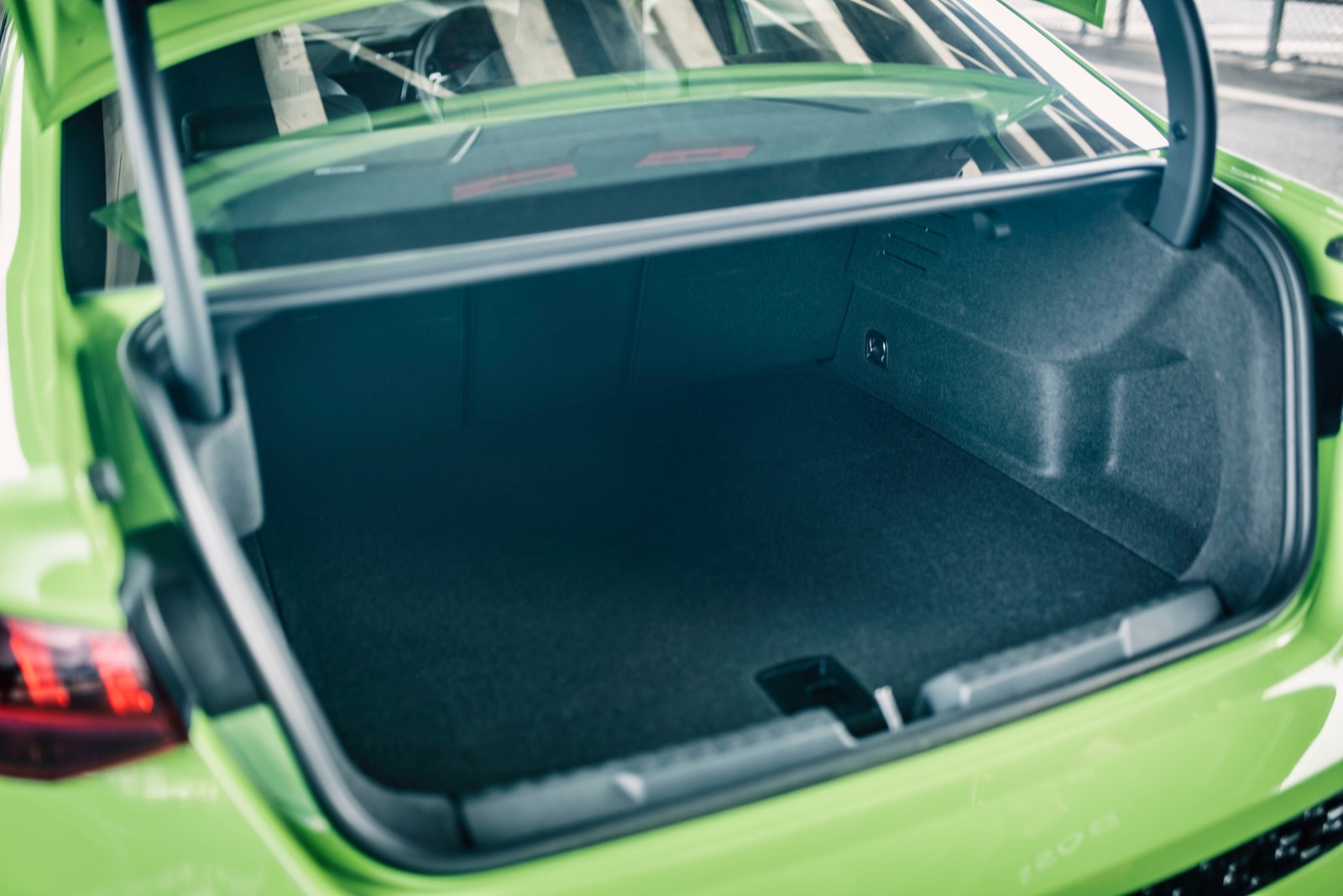 搭载5缸发动机全新奥迪rs3,哪一年的奥迪rs3性能最好